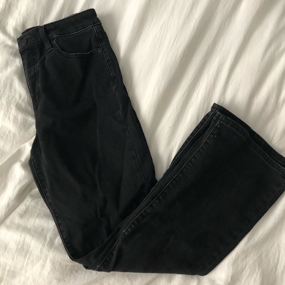 Uniqlo Black Straight Leg Jeans